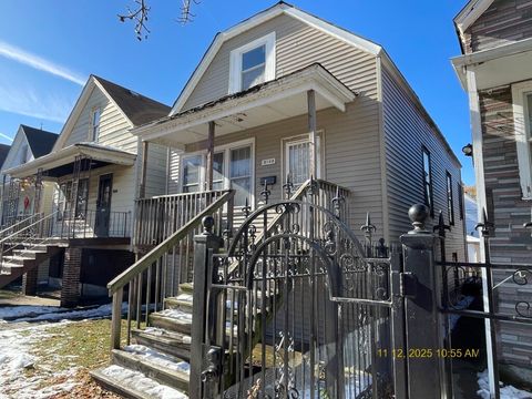 Tiny photo for 8148 S Brandon Avenue, Chicago, IL 60617 (MLS # 12516994)