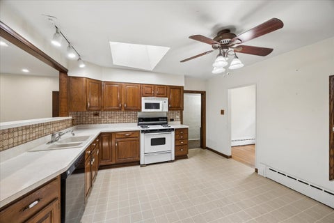 Tiny photo for 422 E Ravine Avenue, Willow Springs, IL 60480 (MLS # 12742014)