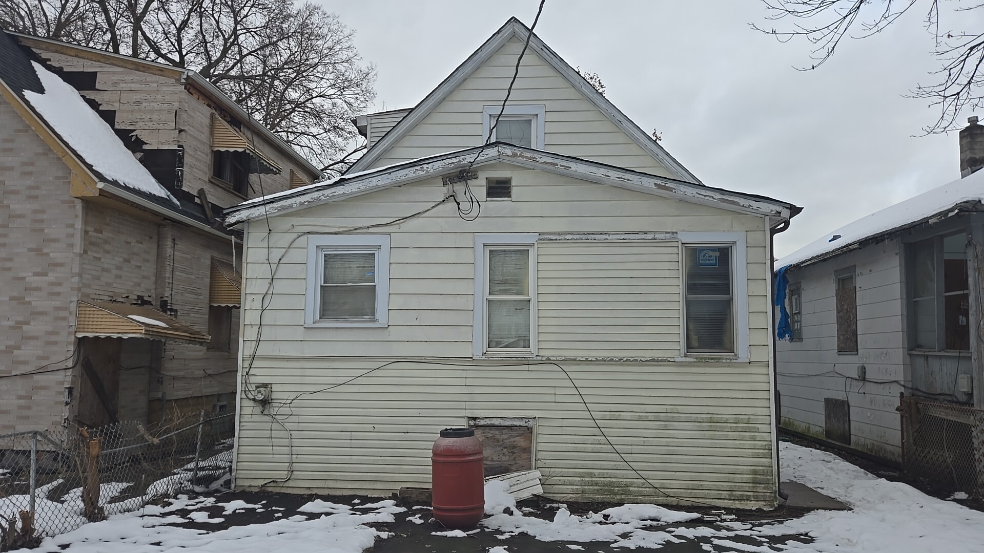 11236 S Stewart Avenue