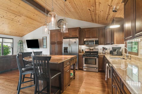 Tiny photo for 25558 W Wilson Avenue, Wauconda, IL 60084 (MLS # 12708617)