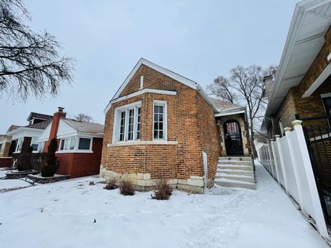 Tiny photo for 8325 S Cregier Avenue, Chicago, IL 60617 (MLS # 12562341)