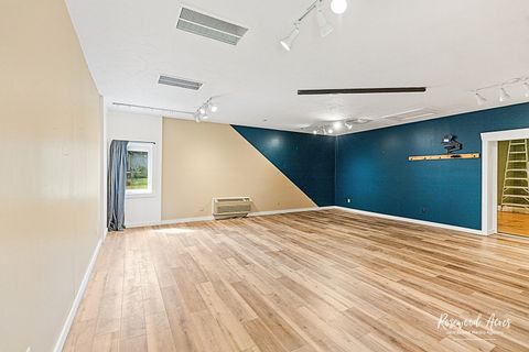 Tiny photo for 620 Tremont Street, Lincoln, IL 62656 (MLS # 12582019)