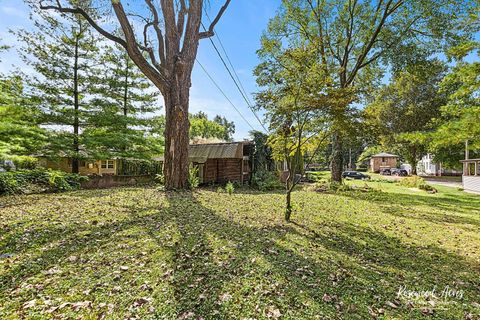 Tiny photo for 620 Tremont Street, Lincoln, IL 62656 (MLS # 12582019)