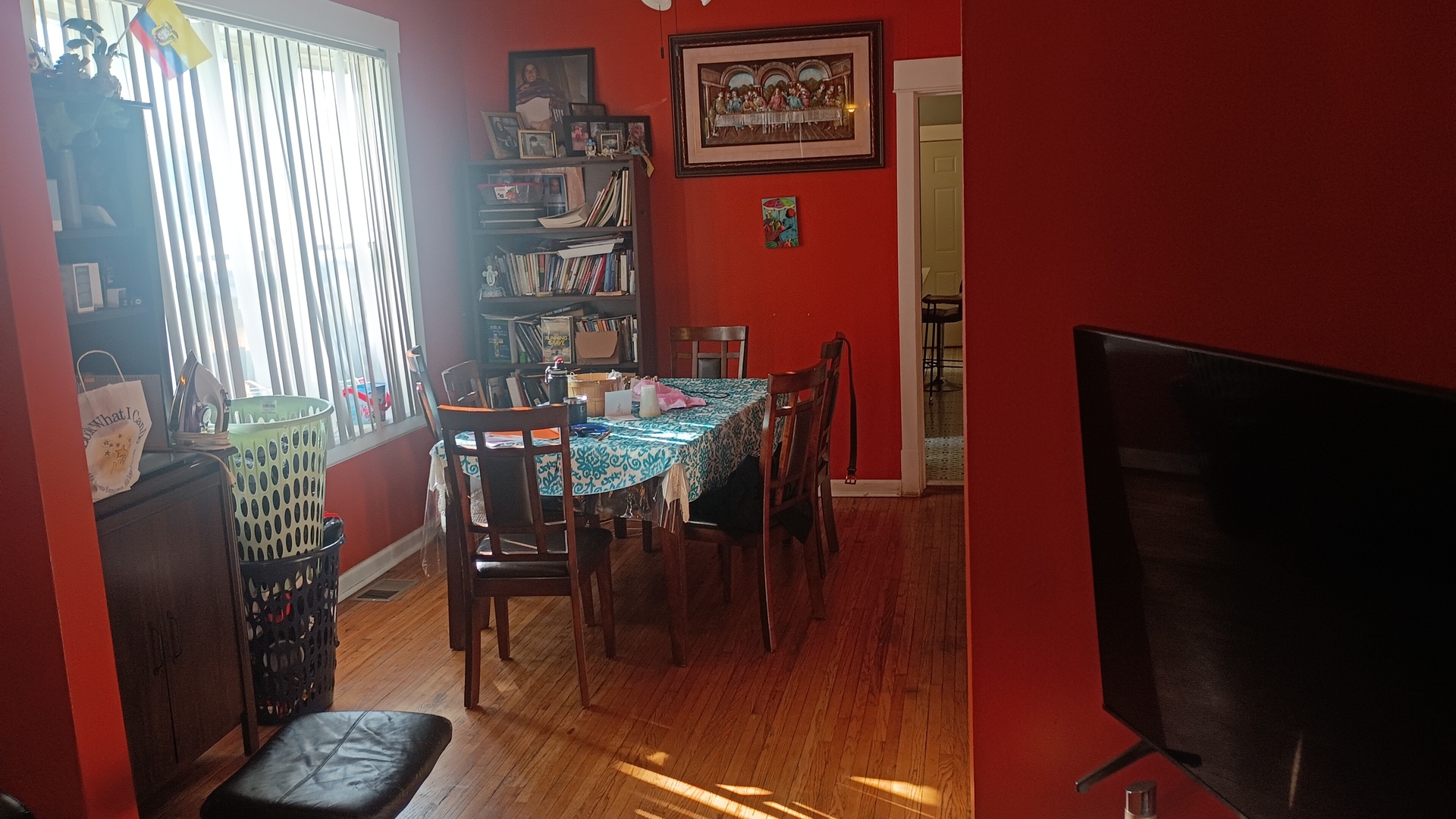 644 N Trumbull Avenue