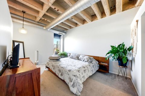 Tiny photo for 811 S Lytle Street #406, Chicago, IL 60607 (MLS # 12587396)