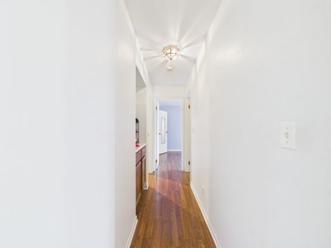 Tiny photo for 820 N Lakeside Drive #2C, Vernon Hills, IL 60061 (MLS # 12597498)