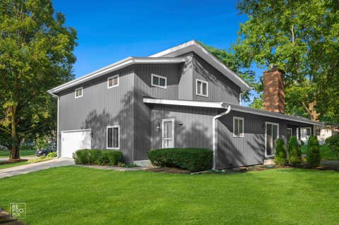 Tiny photo for 6S575 Bridlespur Drive, Naperville, IL 60540 (MLS # 12732823)