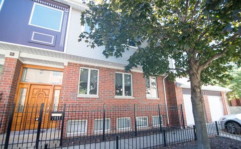 1807 W Ellen Street Chicago IL 60622