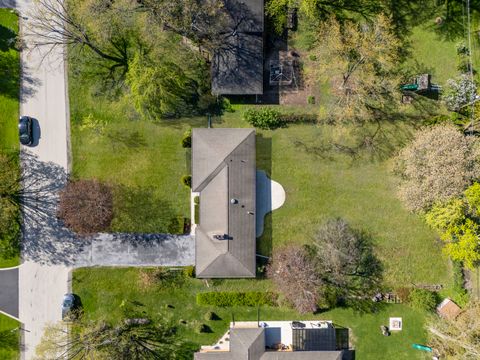 Tiny photo for 404 Tomah Avenue, Prospect Heights, IL 60070 (MLS # 12632437)