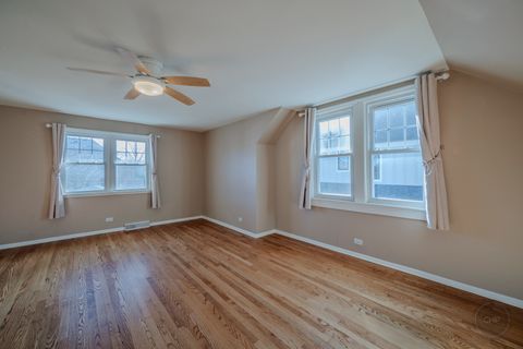 Tiny photo for 593 S Sunnyside Avenue, Elmhurst, IL 60126 (MLS # 12559399)