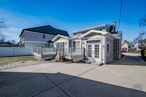 Tiny photo for 593 S Sunnyside Avenue, Elmhurst, IL 60126 (MLS # 12559399)