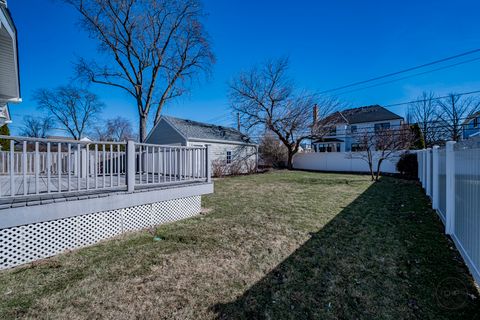 Tiny photo for 593 S Sunnyside Avenue, Elmhurst, IL 60126 (MLS # 12559399)