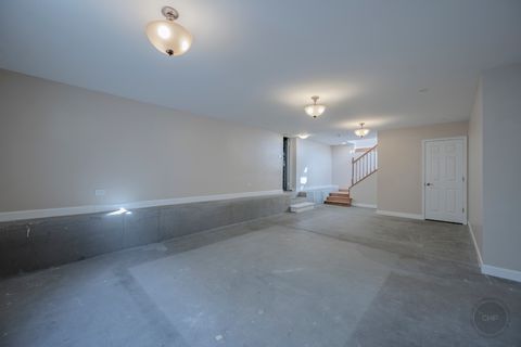 Tiny photo for 593 S Sunnyside Avenue, Elmhurst, IL 60126 (MLS # 12559399)