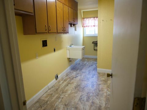 Tiny photo for 308 Granada Road, Bloomington, IL 61701 (MLS # 12596325)