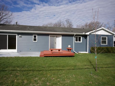 Tiny photo for 308 Granada Road, Bloomington, IL 61701 (MLS # 12596325)