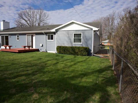 Tiny photo for 308 Granada Road, Bloomington, IL 61701 (MLS # 12596325)