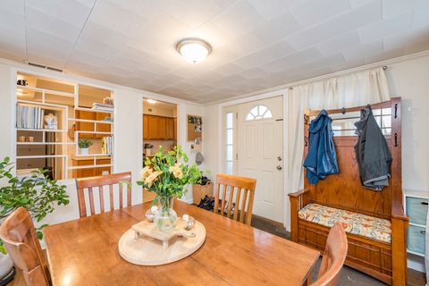 Tiny photo for 1009 Osmond Avenue, Antioch, IL 60002 (MLS # 12526950)