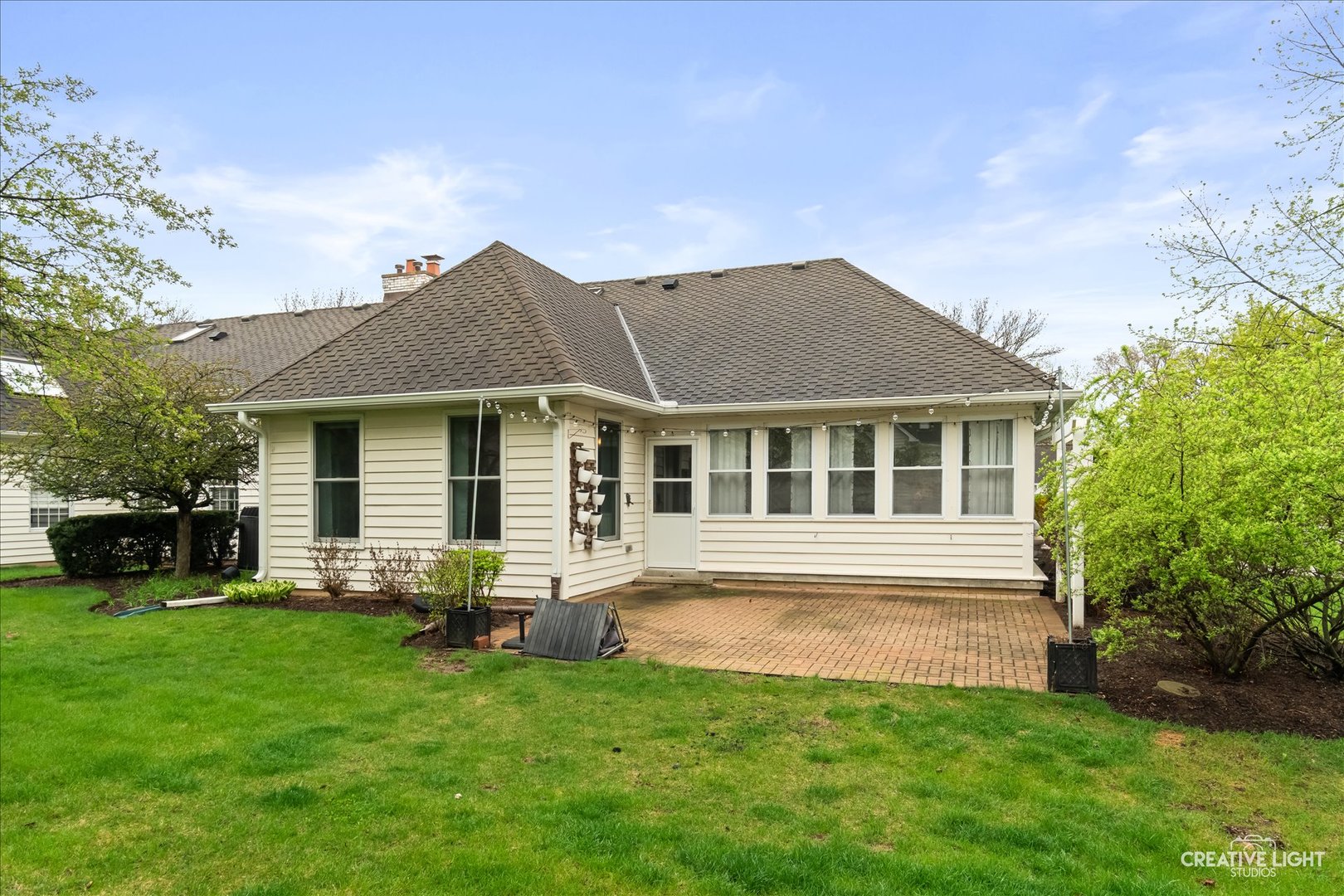 6 Glengarry Lane