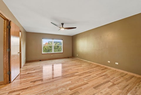 Tiny photo for 5311 Poplar Glen Court, Plainfield, IL 60586 (MLS # 12786893)