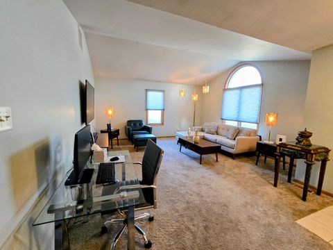 Tiny photo for 27106 S Fountainview Drive, Crete, IL 60417 (MLS # 12540546)