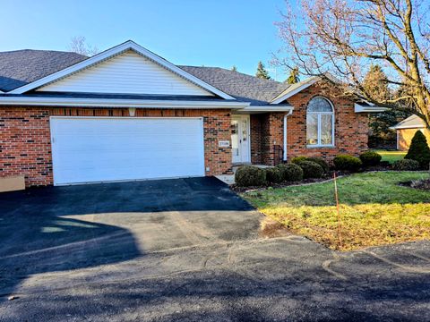 Tiny photo for 27106 S Fountainview Drive, Crete, IL 60417 (MLS # 12540546)