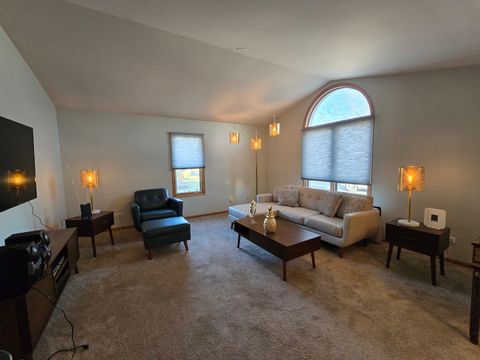 Tiny photo for 27106 S Fountainview Drive, Crete, IL 60417 (MLS # 12540546)