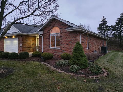 Tiny photo for 27106 S Fountainview Drive, Crete, IL 60417 (MLS # 12540546)