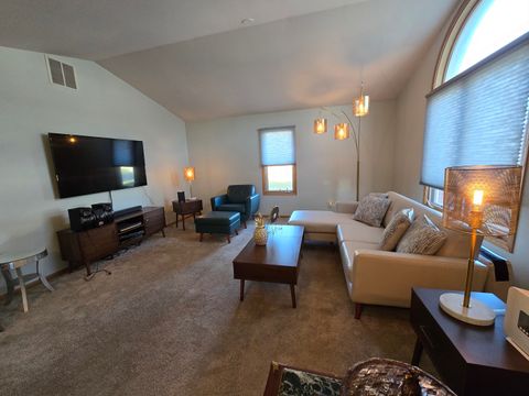 Tiny photo for 27106 S Fountainview Drive, Crete, IL 60417 (MLS # 12540546)