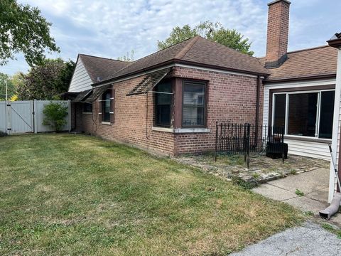 Tiny photo for 10059 S Spaulding Avenue, Evergreen Park, IL 60805 (MLS # 12496626)