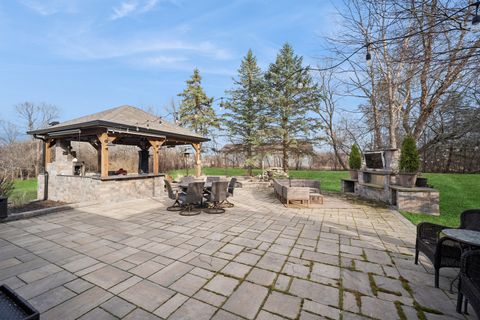 Tiny photo for 24963 N Abbey Glenn Drive, Hawthorn Woods, IL 60047 (MLS # 12593483)