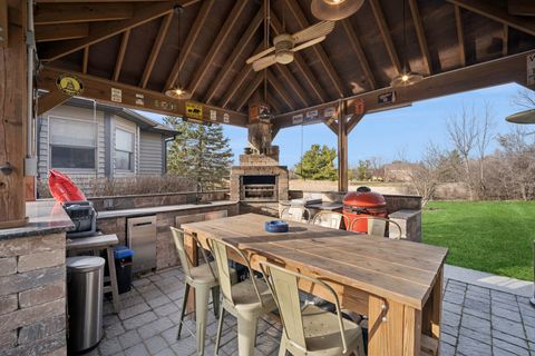 Tiny photo for 24963 N Abbey Glenn Drive, Hawthorn Woods, IL 60047 (MLS # 12593483)