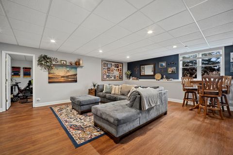 Tiny photo for 24963 N Abbey Glenn Drive, Hawthorn Woods, IL 60047 (MLS # 12593483)