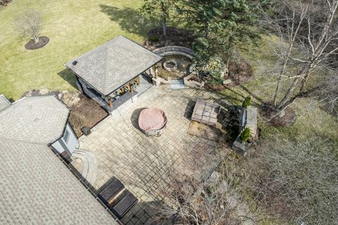 Tiny photo for 24963 N Abbey Glenn Drive, Hawthorn Woods, IL 60047 (MLS # 12593483)