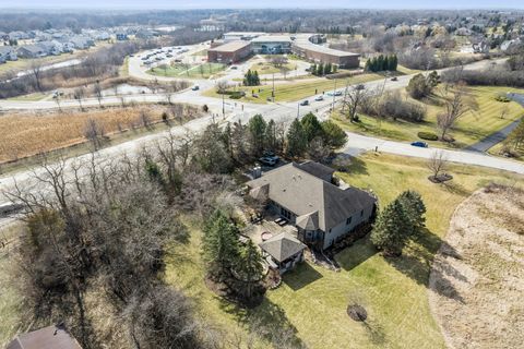 Tiny photo for 24963 N Abbey Glenn Drive, Hawthorn Woods, IL 60047 (MLS # 12593483)