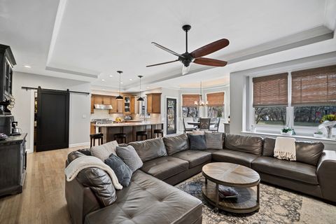 Tiny photo for 24963 N Abbey Glenn Drive, Hawthorn Woods, IL 60047 (MLS # 12593483)