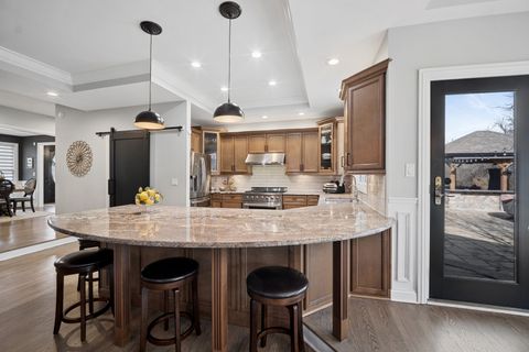 Tiny photo for 24963 N Abbey Glenn Drive, Hawthorn Woods, IL 60047 (MLS # 12593483)