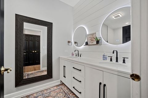 Tiny photo for 24963 N Abbey Glenn Drive, Hawthorn Woods, IL 60047 (MLS # 12593483)