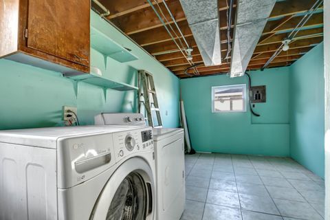 Tiny photo for 7754 S Mcvicker Avenue, Burbank, IL 60459 (MLS # 12545279)