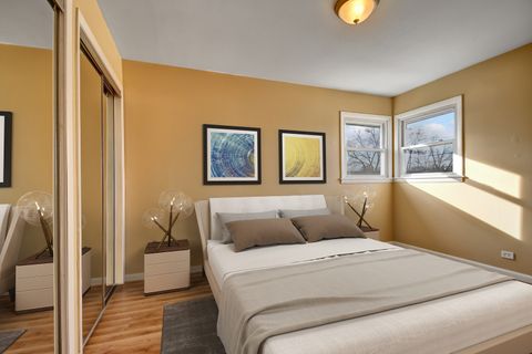 Tiny photo for 7754 S Mcvicker Avenue, Burbank, IL 60459 (MLS # 12545279)