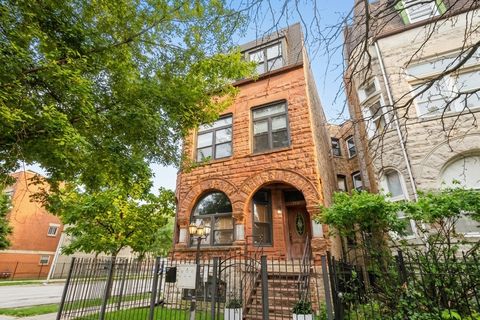 2901 W Washington Boulevard 2 Chicago IL 60612