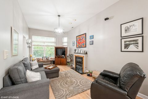 Tiny photo for 2901 W Washington Boulevard #2, Chicago, IL 60612 (MLS # 12605614)
