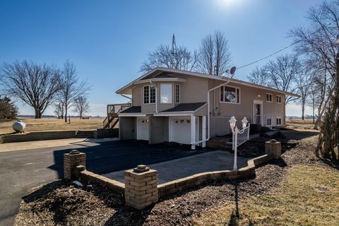 Tiny photo for 8611 Huber Road, Belvidere, IL 61008 (MLS # 12536886)