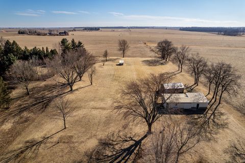 Tiny photo for 8611 Huber Road, Belvidere, IL 61008 (MLS # 12536886)