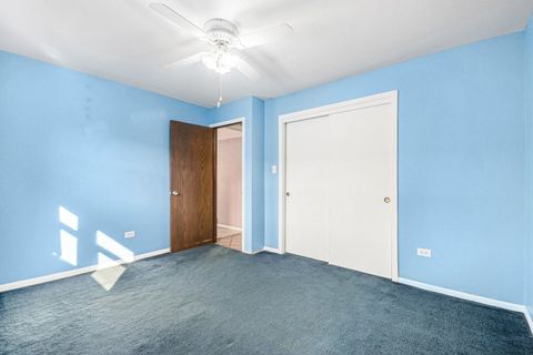 Tiny photo for 9835 Rutherford Avenue, Oak Lawn, IL 60453 (MLS # 12592152)