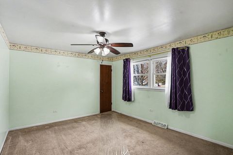 Tiny photo for 9835 Rutherford Avenue, Oak Lawn, IL 60453 (MLS # 12592152)