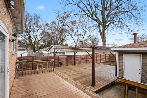 Tiny photo for 9835 Rutherford Avenue, Oak Lawn, IL 60453 (MLS # 12592152)