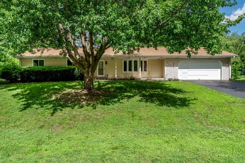Photo of 11687 Tranary Court, Roscoe, IL 61073 (MLS # 12680961)