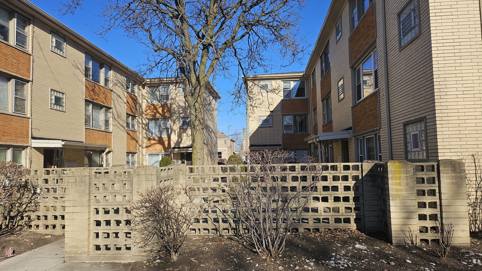 3515 S Harlem Avenue 1B