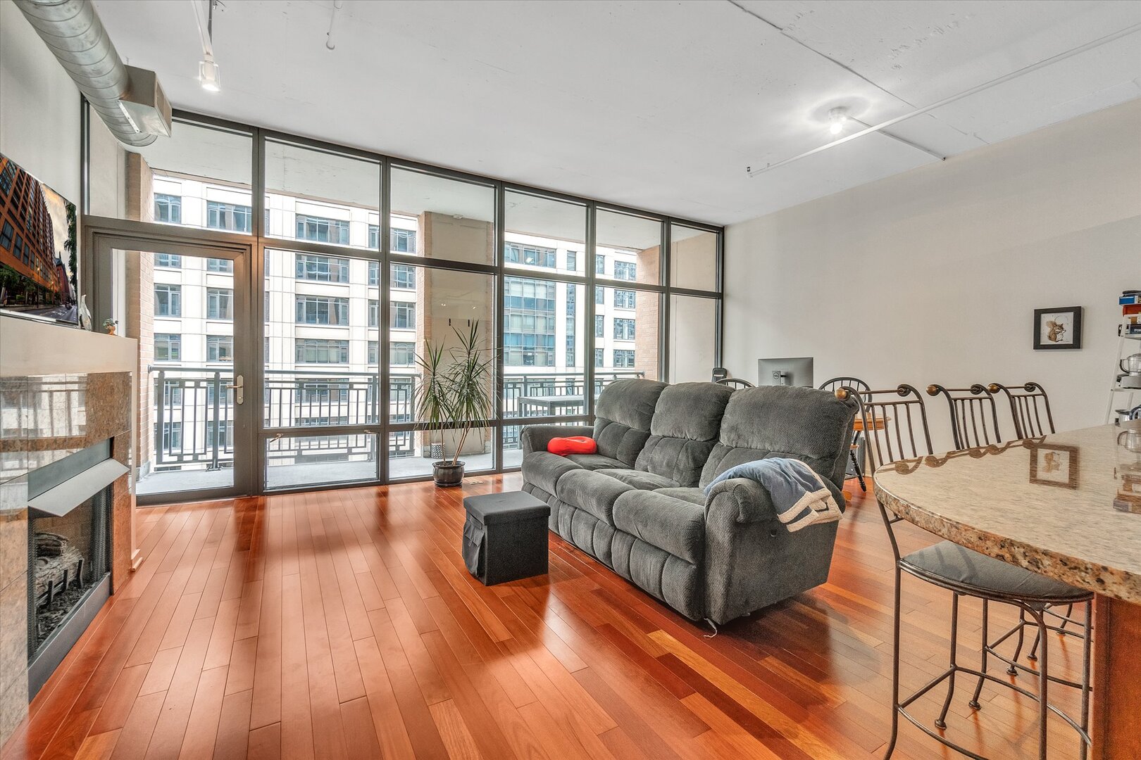 520 S STATE Street 805