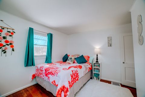 Tiny photo for 122 W Harrison Avenue, Cissna Park, IL 60924 (MLS # 12565642)